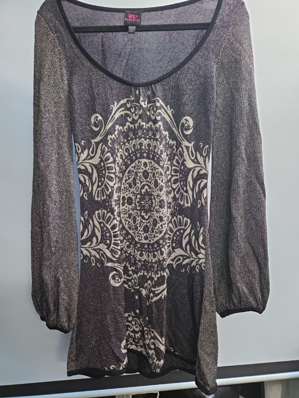 2B Bebe Womens Black Gold Metallic Shimmer Knit Dress New Without Tags NWOT Med